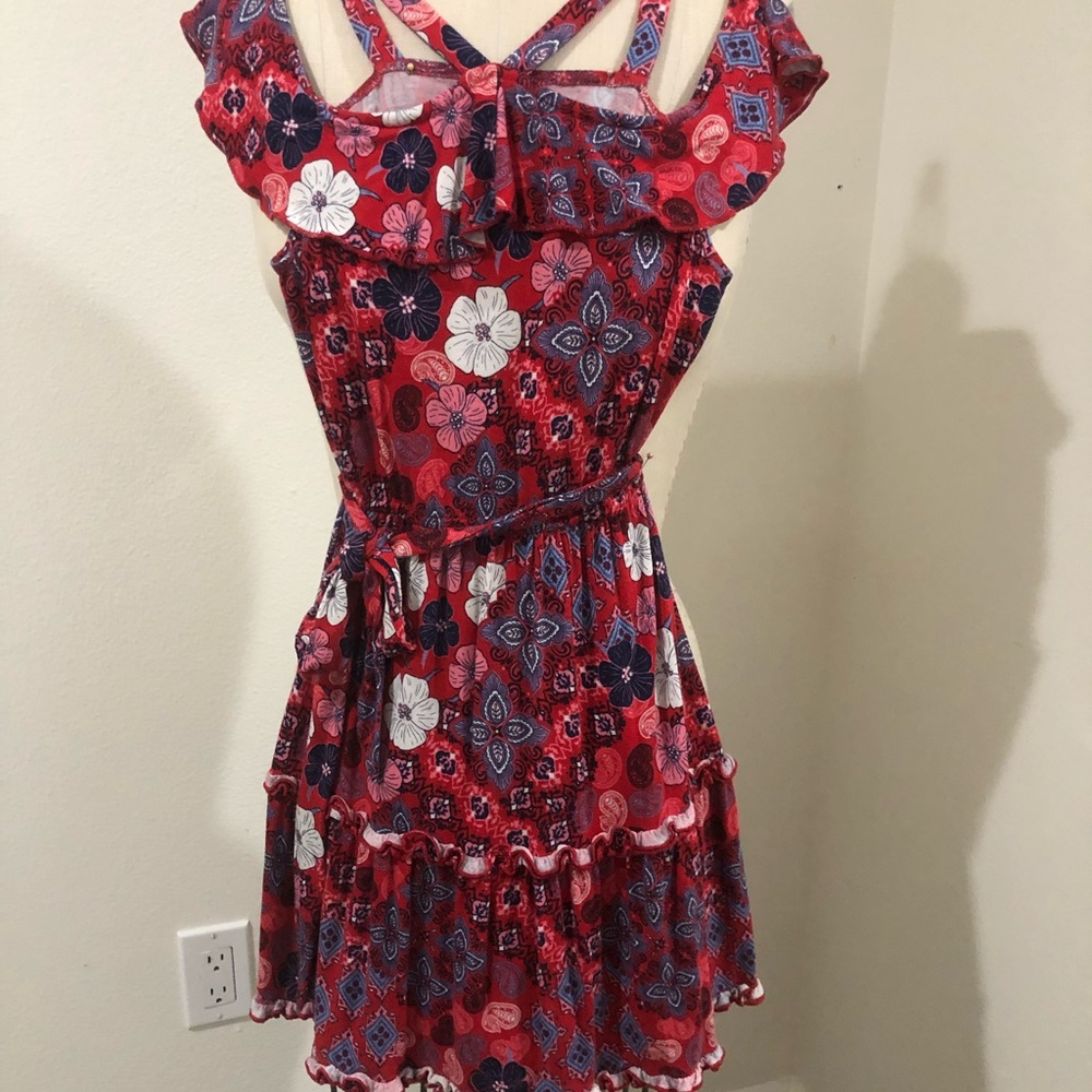 Girls size 7 sundress.